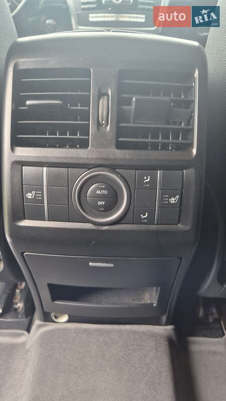 Позашляховик / Кросовер Mercedes-Benz M-Class 2015 в Полтаві фото 20 Позашляховик / Кросовер Mercedes-Benz M-Class 2015 в Полтаві