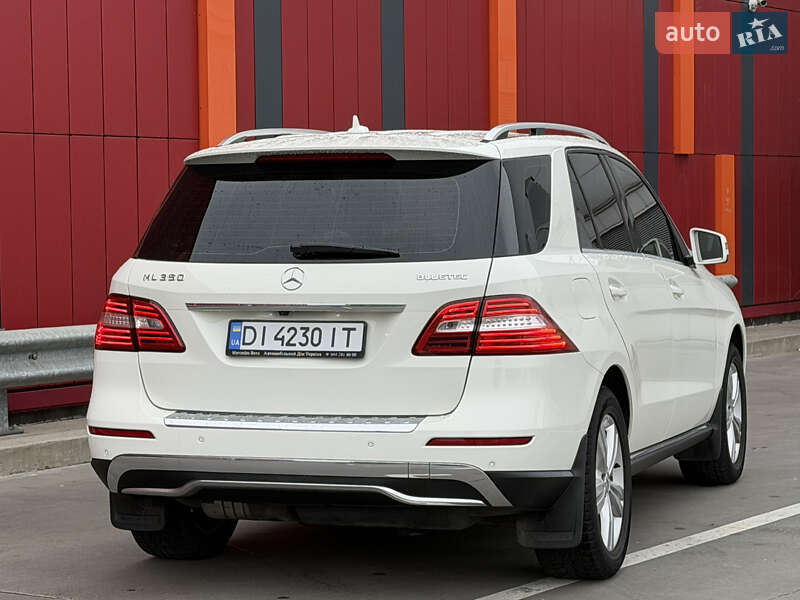 Позашляховик / Кросовер Mercedes-Benz M-Class 2013 в Києві