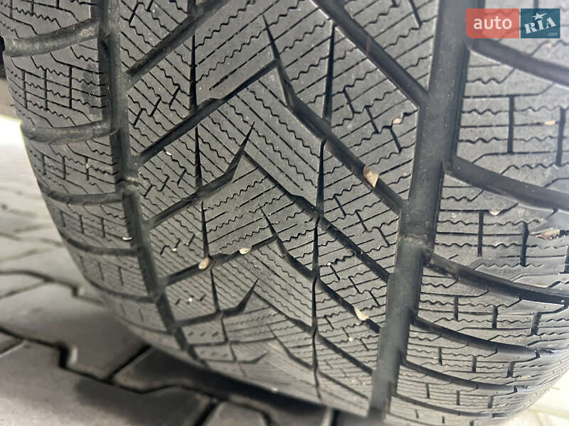 Внедорожник / Кроссовер Mercedes-Benz M-Class 2012 в Снятине фото 36 Внедорожник / Кроссовер Mercedes-Benz M-Class 2012 в Снятине