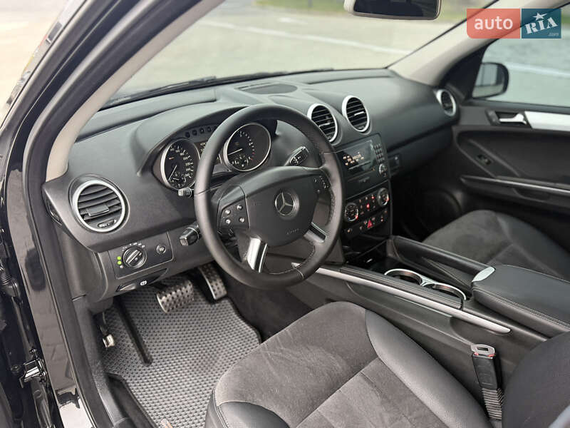 Позашляховик / Кросовер Mercedes-Benz M-Class 2007 в Чернівцях фото 38 Позашляховик / Кросовер Mercedes-Benz M-Class 2007 в Чернівцях