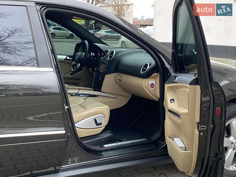 Внедорожник / Кроссовер Mercedes-Benz M-Class 2010 в Хмельницком фото 11 Внедорожник / Кроссовер Mercedes-Benz M-Class 2010 в Хмельницком