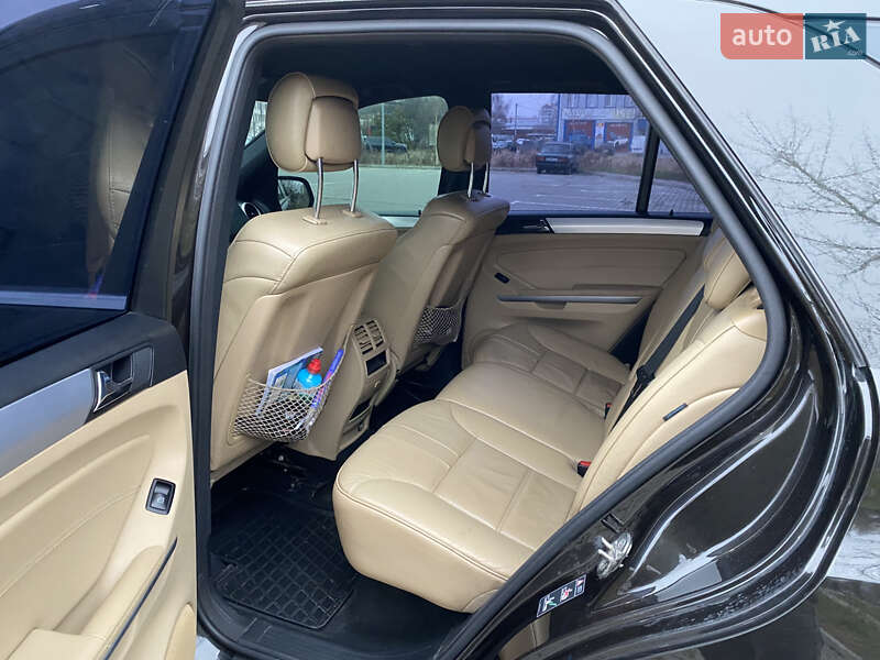 Внедорожник / Кроссовер Mercedes-Benz M-Class 2010 в Хмельницком фото 15 Внедорожник / Кроссовер Mercedes-Benz M-Class 2010 в Хмельницком