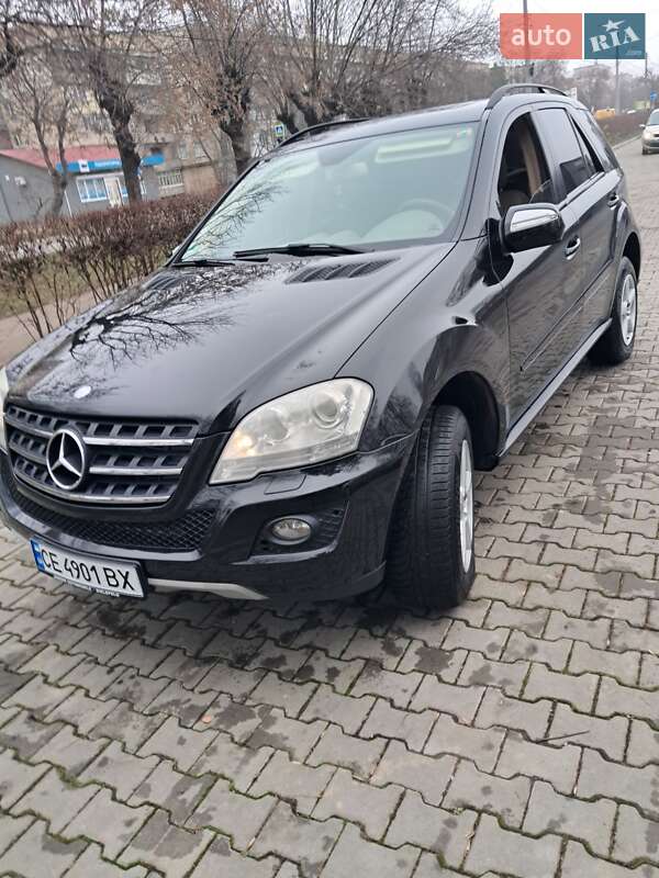 Позашляховик / Кросовер Mercedes-Benz M-Class 2009 в Чернівцях фото 9 Позашляховик / Кросовер Mercedes-Benz M-Class 2009 в Чернівцях