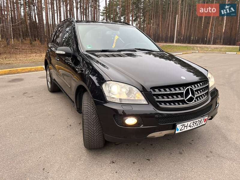 Внедорожник / Кроссовер Mercedes-Benz M-Class 2008 в Ирпене
