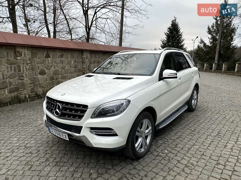 Внедорожник / Кроссовер Mercedes-Benz M-Class 2013 в Черновцах