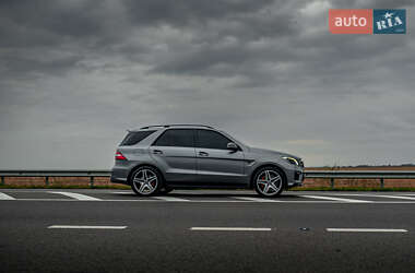 Внедорожник / Кроссовер Mercedes-Benz M-Class 2012 в Львове
