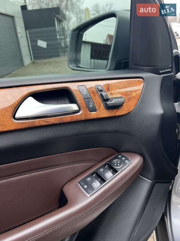 Внедорожник / Кроссовер Mercedes-Benz M-Class 2012 в Белой Церкви фото 30 Внедорожник / Кроссовер Mercedes-Benz M-Class 2012 в Белой Церкви