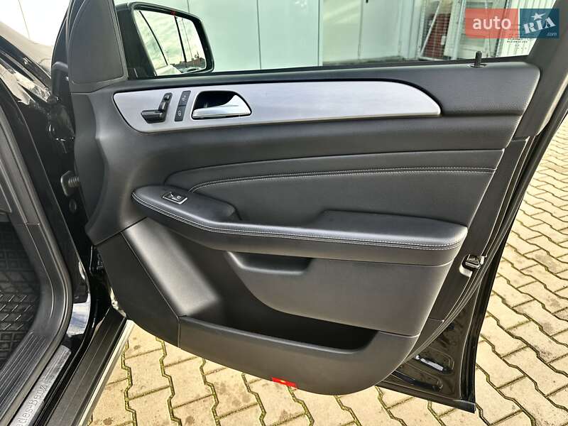 Внедорожник / Кроссовер Mercedes-Benz M-Class 2012 в Киеве фото 15 Внедорожник / Кроссовер Mercedes-Benz M-Class 2012 в Киеве