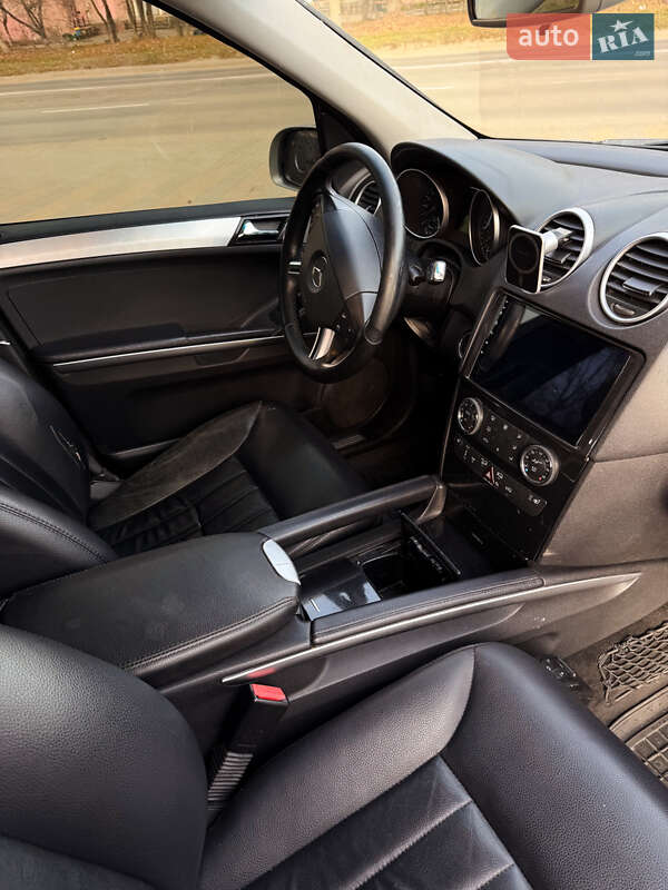 Внедорожник / Кроссовер Mercedes-Benz M-Class 2006 в Ивано-Франковске фото 14 Внедорожник / Кроссовер Mercedes-Benz M-Class 2006 в Ивано-Франковске