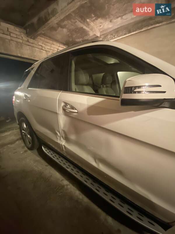 Внедорожник / Кроссовер Mercedes-Benz M-Class 2013 в Львове фото 30 Внедорожник / Кроссовер Mercedes-Benz M-Class 2013 в Львове