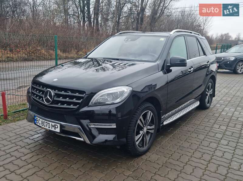 Mercedes-Benz M-Class 2012