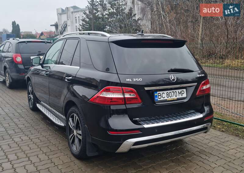 Внедорожник / Кроссовер Mercedes-Benz M-Class 2012 в Нововолынске фото 60 Внедорожник / Кроссовер Mercedes-Benz M-Class 2012 в Нововолынске