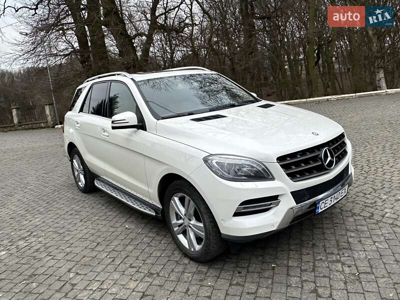 Внедорожник / Кроссовер Mercedes-Benz M-Class 2013 в Черновцах
