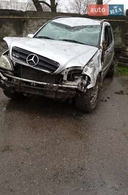 Внедорожник / Кроссовер Mercedes-Benz M-Class 2003 в Кропивницком