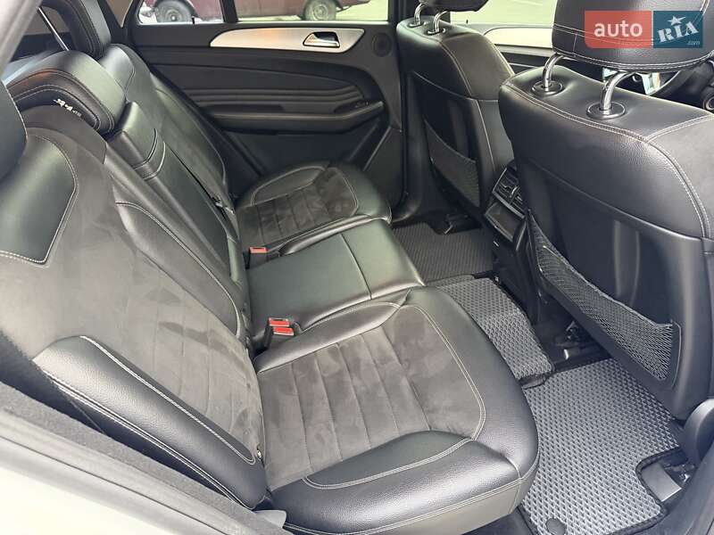 Внедорожник / Кроссовер Mercedes-Benz M-Class 2013 в Днепре фото 18 Внедорожник / Кроссовер Mercedes-Benz M-Class 2013 в Днепре