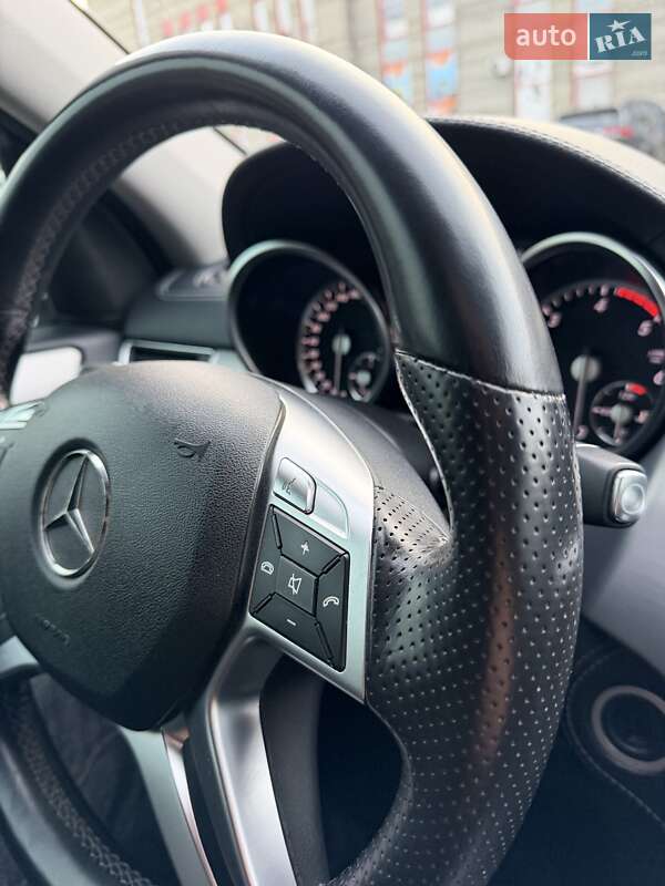 Внедорожник / Кроссовер Mercedes-Benz M-Class 2013 в Днепре фото 42 Внедорожник / Кроссовер Mercedes-Benz M-Class 2013 в Днепре