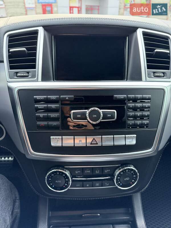 Внедорожник / Кроссовер Mercedes-Benz M-Class 2013 в Днепре фото 43 Внедорожник / Кроссовер Mercedes-Benz M-Class 2013 в Днепре