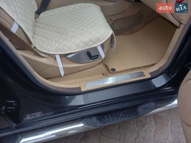 Внедорожник / Кроссовер Mercedes-Benz M-Class 2006 в Теофиполе