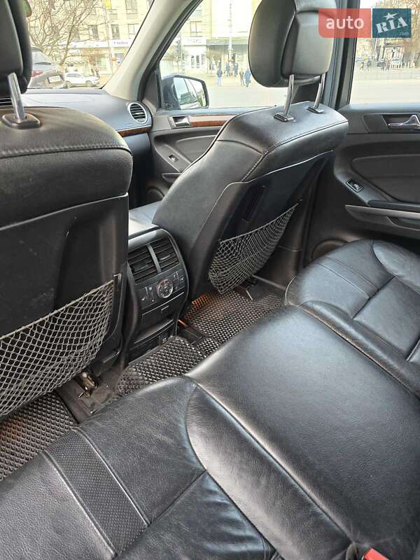 Внедорожник / Кроссовер Mercedes-Benz M-Class 2011 в Ивано-Франковске