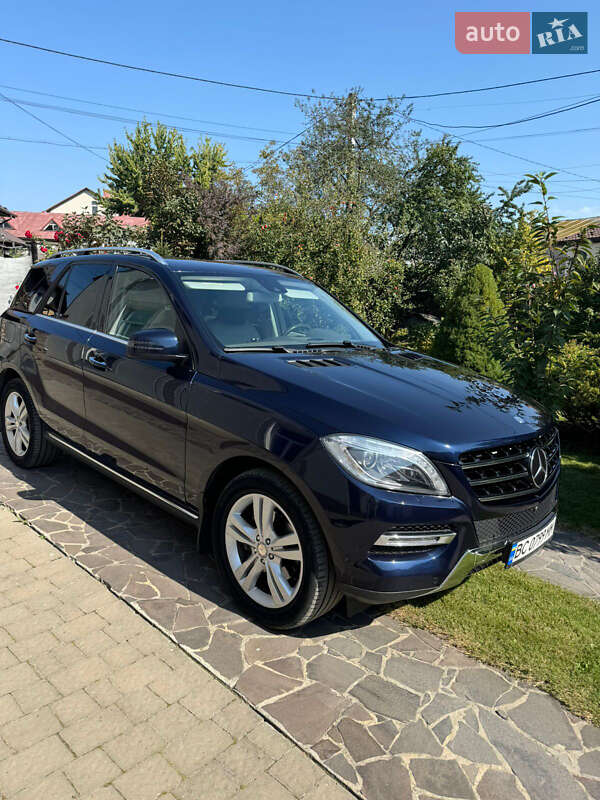 Mercedes-Benz M-Class 2014 Mercedes-Benz M-Class 2014