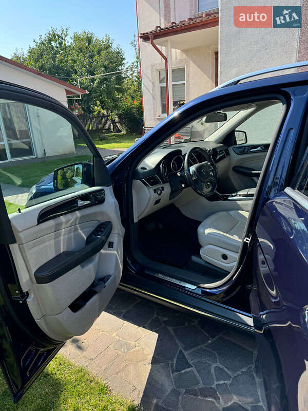 Внедорожник / Кроссовер Mercedes-Benz M-Class 2014 в Бродах