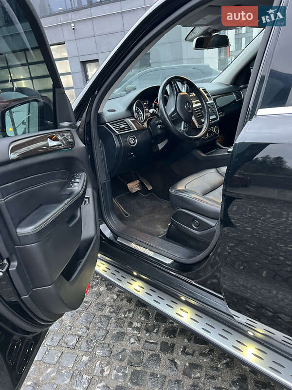 Внедорожник / Кроссовер Mercedes-Benz M-Class 2014 в Львове фото 41 Внедорожник / Кроссовер Mercedes-Benz M-Class 2014 в Львове