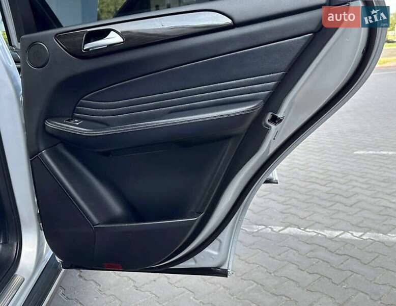 Внедорожник / Кроссовер Mercedes-Benz M-Class 2012 в Хмельницком фото 11 Внедорожник / Кроссовер Mercedes-Benz M-Class 2012 в Хмельницком