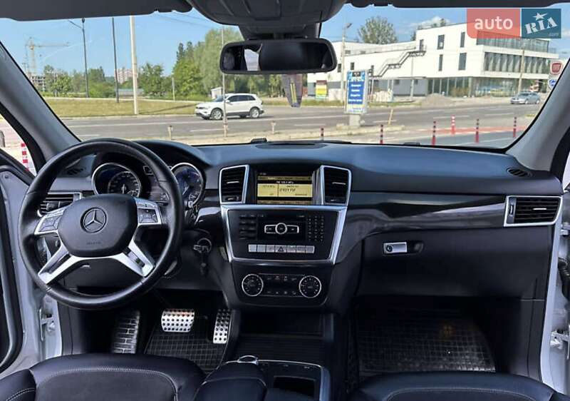 Внедорожник / Кроссовер Mercedes-Benz M-Class 2012 в Хмельницком фото 6 Внедорожник / Кроссовер Mercedes-Benz M-Class 2012 в Хмельницком