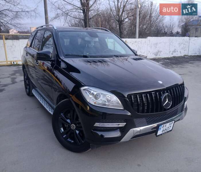 Внедорожник / Кроссовер Mercedes-Benz M-Class 2012 в Хмельницком