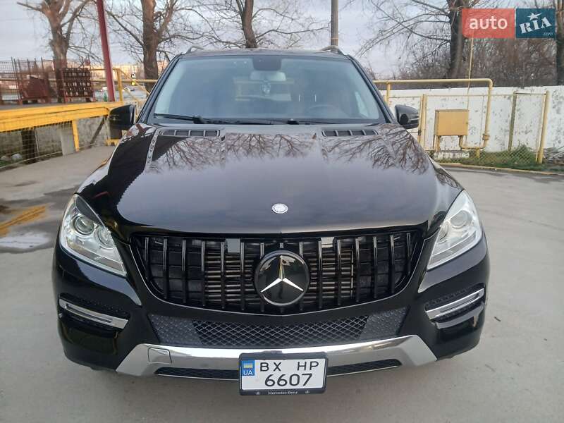 Внедорожник / Кроссовер Mercedes-Benz M-Class 2012 в Хмельницком