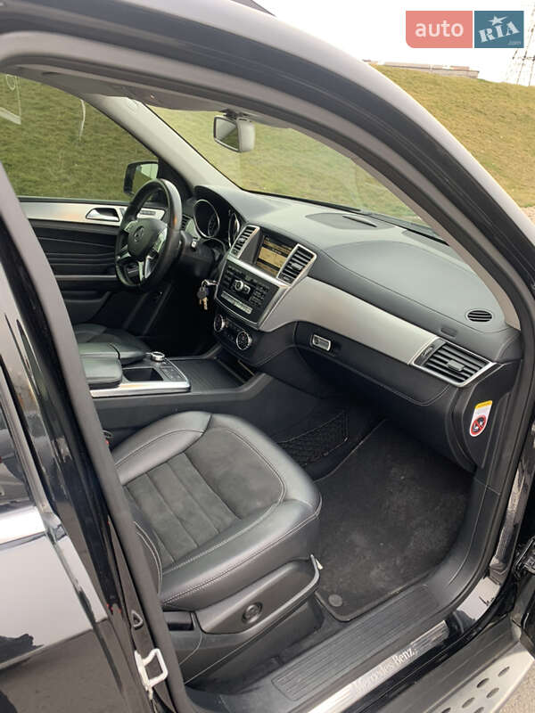 Внедорожник / Кроссовер Mercedes-Benz M-Class 2011 в Днепре фото 10 Внедорожник / Кроссовер Mercedes-Benz M-Class 2011 в Днепре