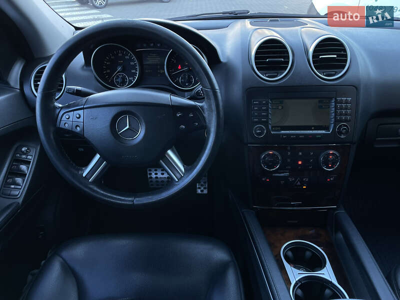 Внедорожник / Кроссовер Mercedes-Benz M-Class 2007 в Одессе