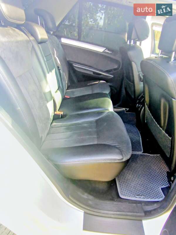 Внедорожник / Кроссовер Mercedes-Benz M-Class 2005 в Львове