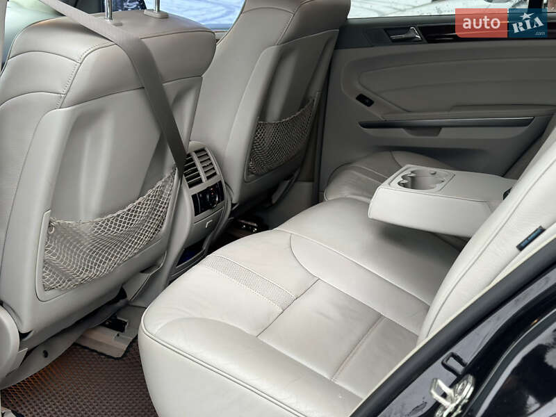 Внедорожник / Кроссовер Mercedes-Benz M-Class 2008 в Харькове фото 11 Внедорожник / Кроссовер Mercedes-Benz M-Class 2008 в Харькове
