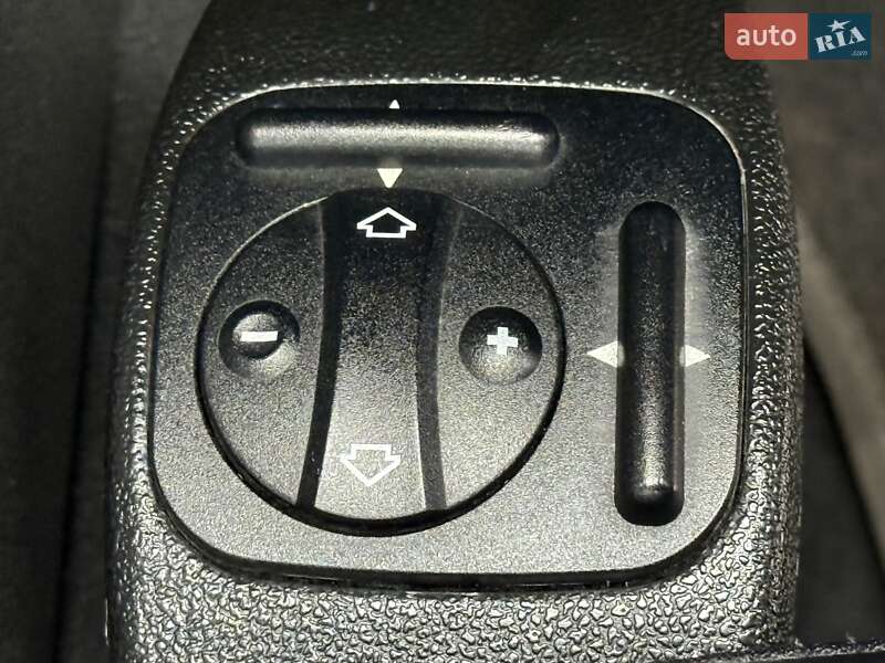 Внедорожник / Кроссовер Mercedes-Benz M-Class 2008 в Киеве