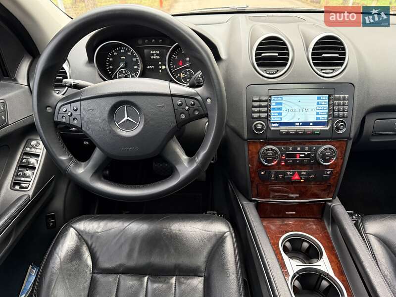 Внедорожник / Кроссовер Mercedes-Benz M-Class 2008 в Киеве