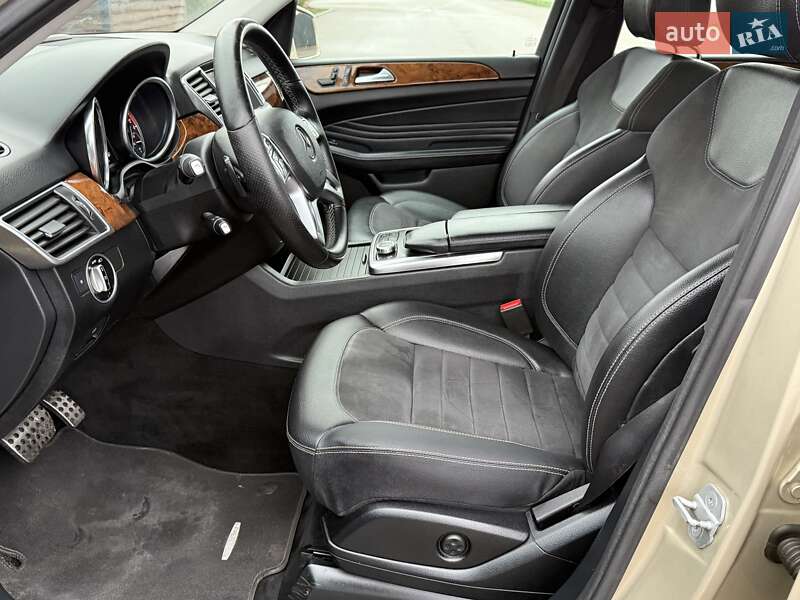 Внедорожник / Кроссовер Mercedes-Benz M-Class 2011 в Киеве фото 42 Внедорожник / Кроссовер Mercedes-Benz M-Class 2011 в Киеве