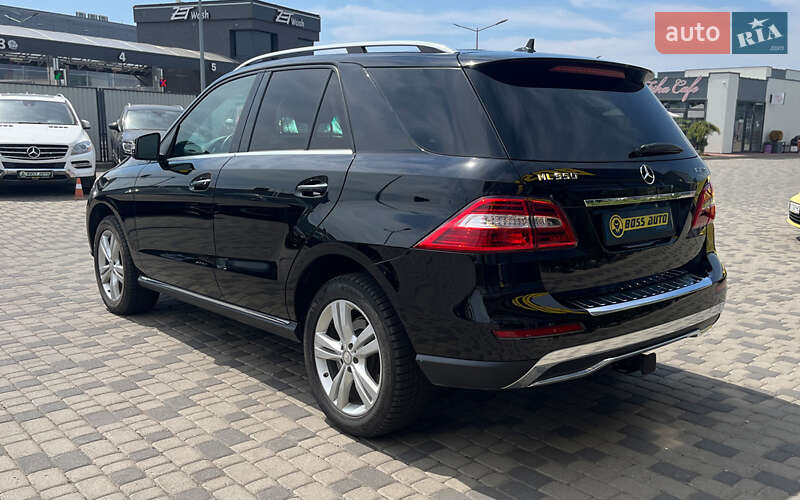 Внедорожник / Кроссовер Mercedes-Benz M-Class 2014 в Мукачево