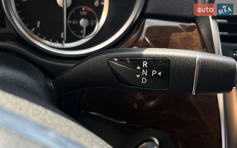 Внедорожник / Кроссовер Mercedes-Benz M-Class 2014 в Мукачево