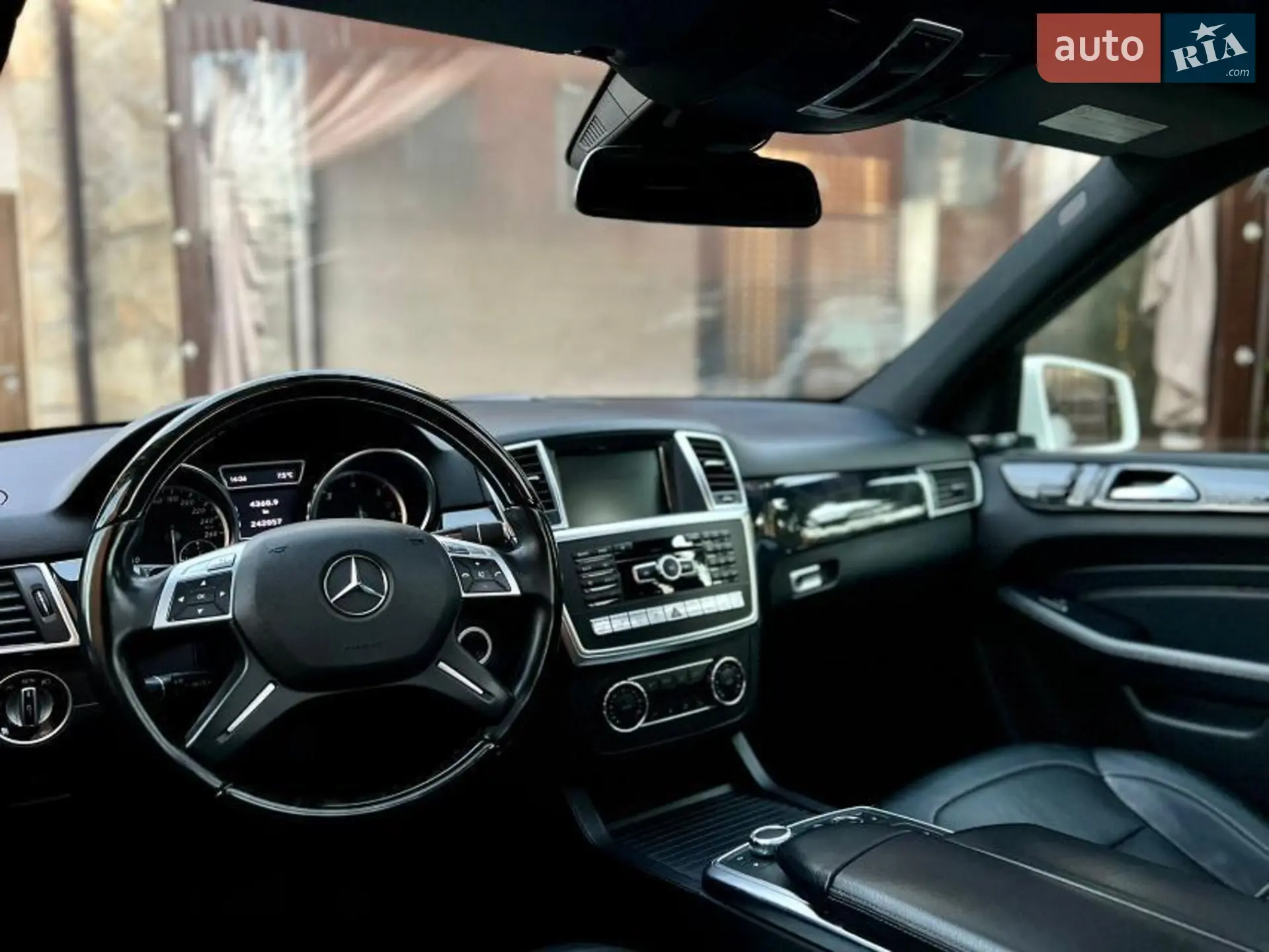 2011 Mercedes-Benz M-klasse - мініатюра 7