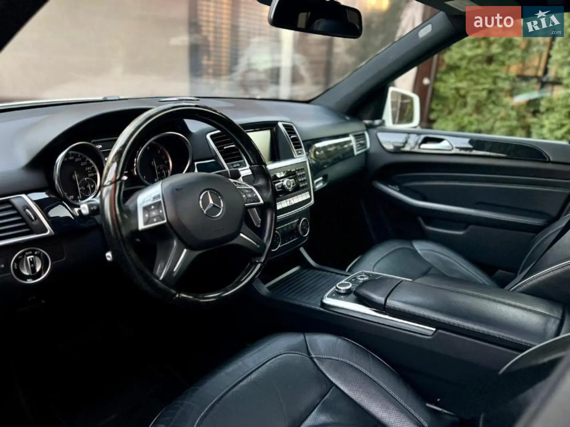 2011 Mercedes-Benz M-klasse - мініатюра 10