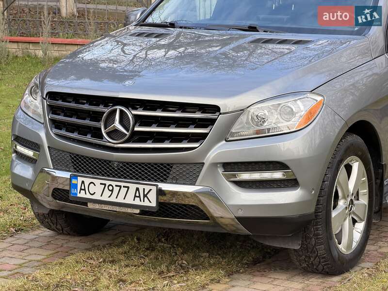Внедорожник / Кроссовер Mercedes-Benz M-Class 2015 в Луцке