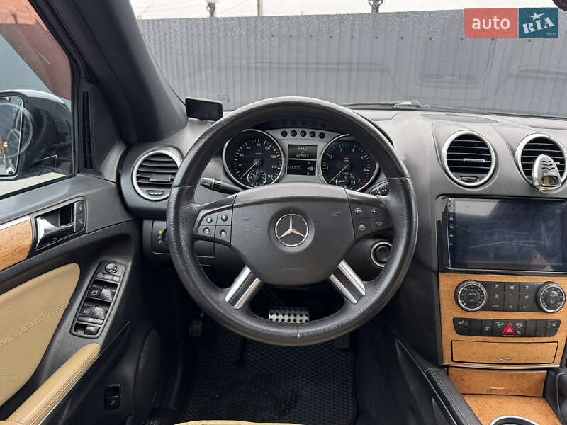 Внедорожник / Кроссовер Mercedes-Benz M-Class 2007 в Одессе