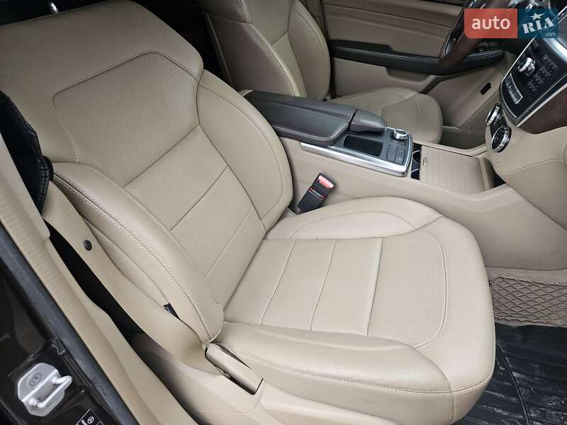 Внедорожник / Кроссовер Mercedes-Benz M-Class 2013 в Тернополе фото 23 Внедорожник / Кроссовер Mercedes-Benz M-Class 2013 в Тернополе