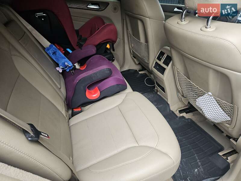 Внедорожник / Кроссовер Mercedes-Benz M-Class 2013 в Тернополе фото 26 Внедорожник / Кроссовер Mercedes-Benz M-Class 2013 в Тернополе