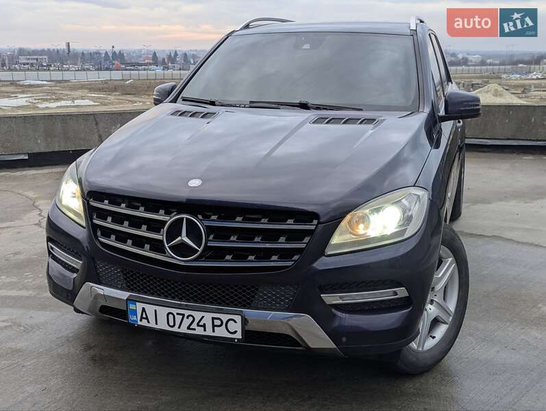 Mercedes-Benz M-Class 2012