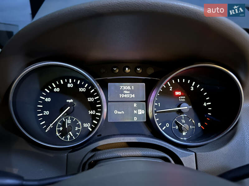 Внедорожник / Кроссовер Mercedes-Benz M-Class 2010 в Львове