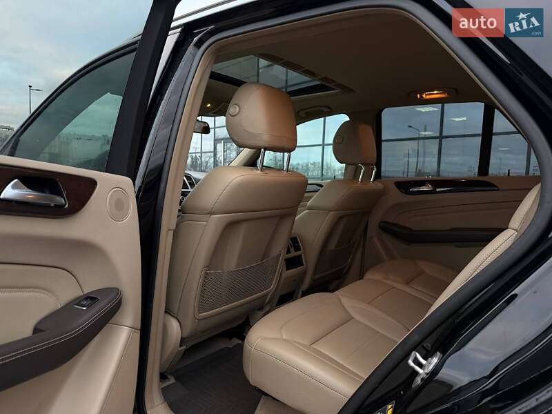 Позашляховик / Кросовер Mercedes-Benz M-Class 2012 в Дніпрі фото 20 Позашляховик / Кросовер Mercedes-Benz M-Class 2012 в Дніпрі