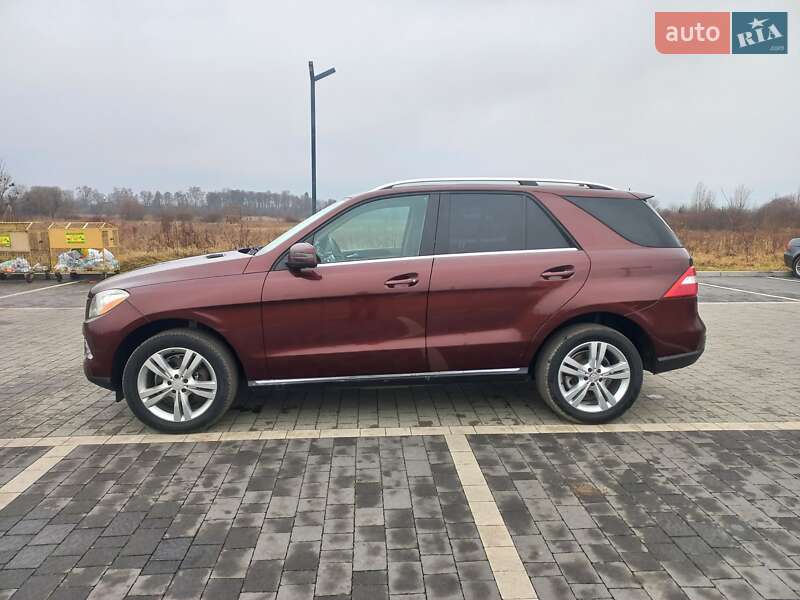 Позашляховик / Кросовер Mercedes-Benz M-Class 2013 в Львові