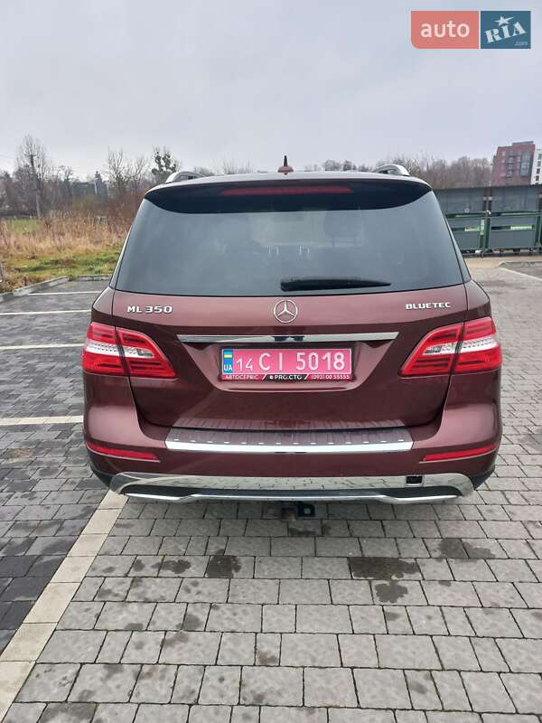 Позашляховик / Кросовер Mercedes-Benz M-Class 2013 в Львові